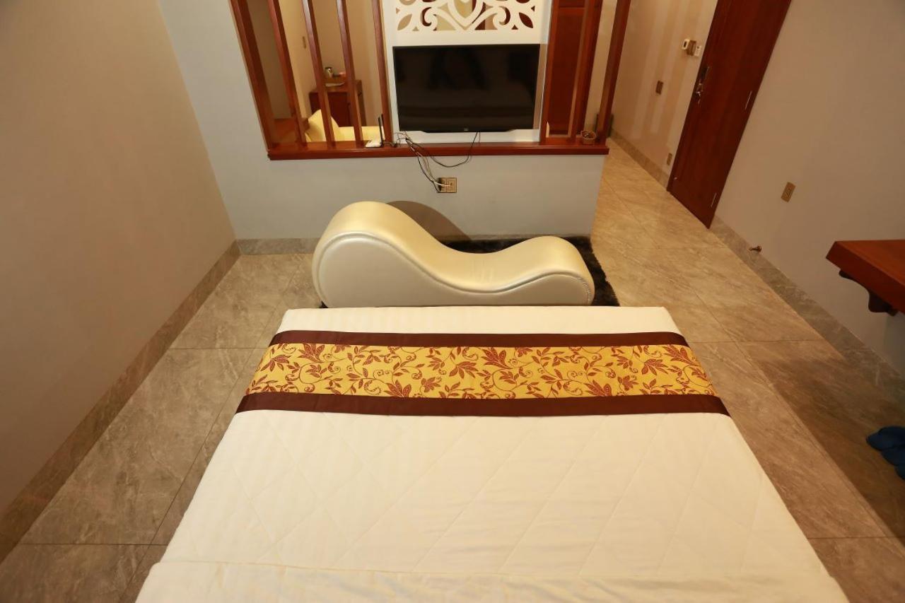 Thanh Tai Hotel 2 Хошимин Экстерьер фото